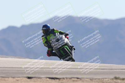 media/Oct-30-2025-Racers Edge (Thu) [[dabbdaf680]]/3-B Group/Session 4 Turn 9/